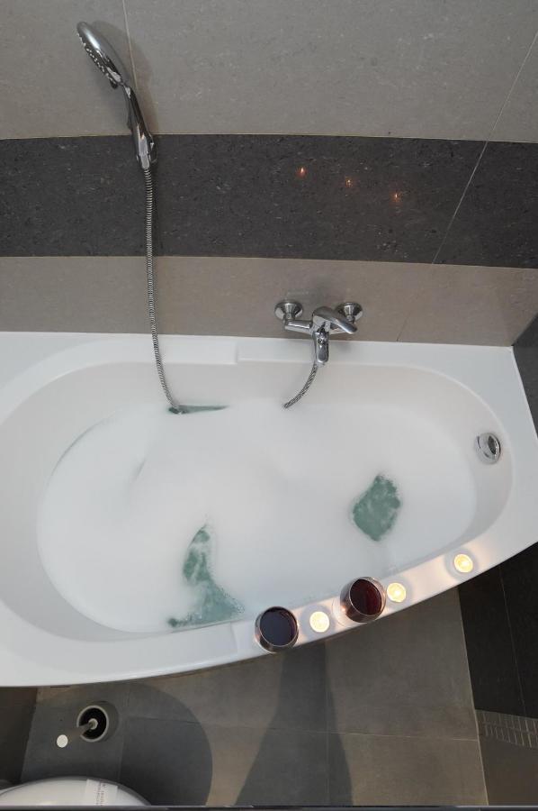Cracovia Apartments Dış mekan fotoğraf