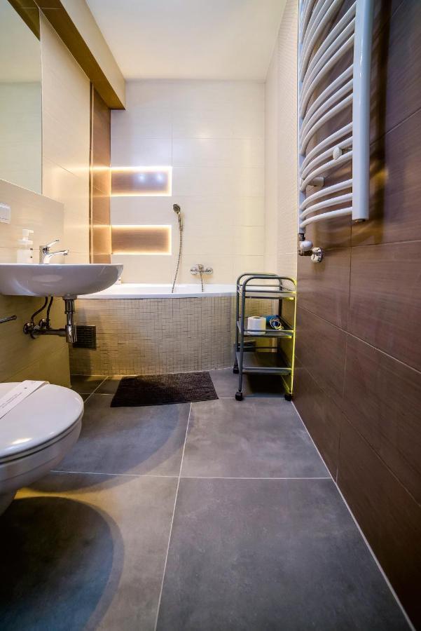 Cracovia Apartments Dış mekan fotoğraf